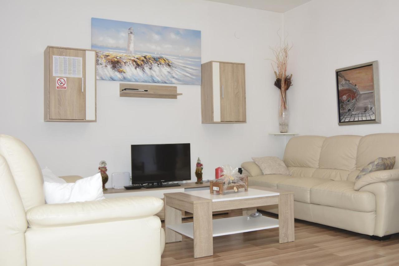 Apartment Lana Сень Экстерьер фото